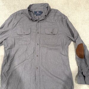 Men’s size L Vinyard Vines button down
